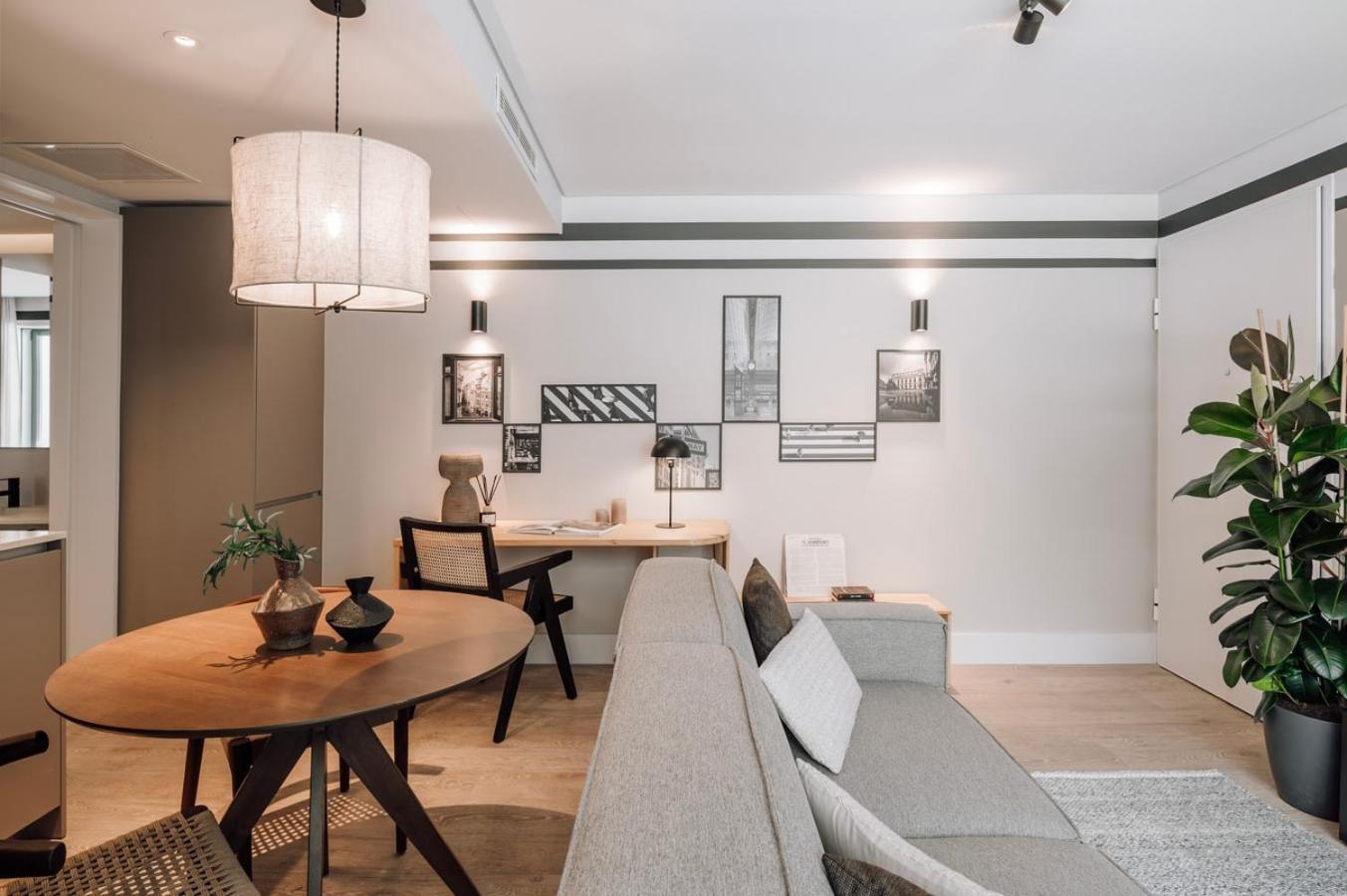 Apartment Lucien - 1 Bedroom And Balcony In Santo Antonio