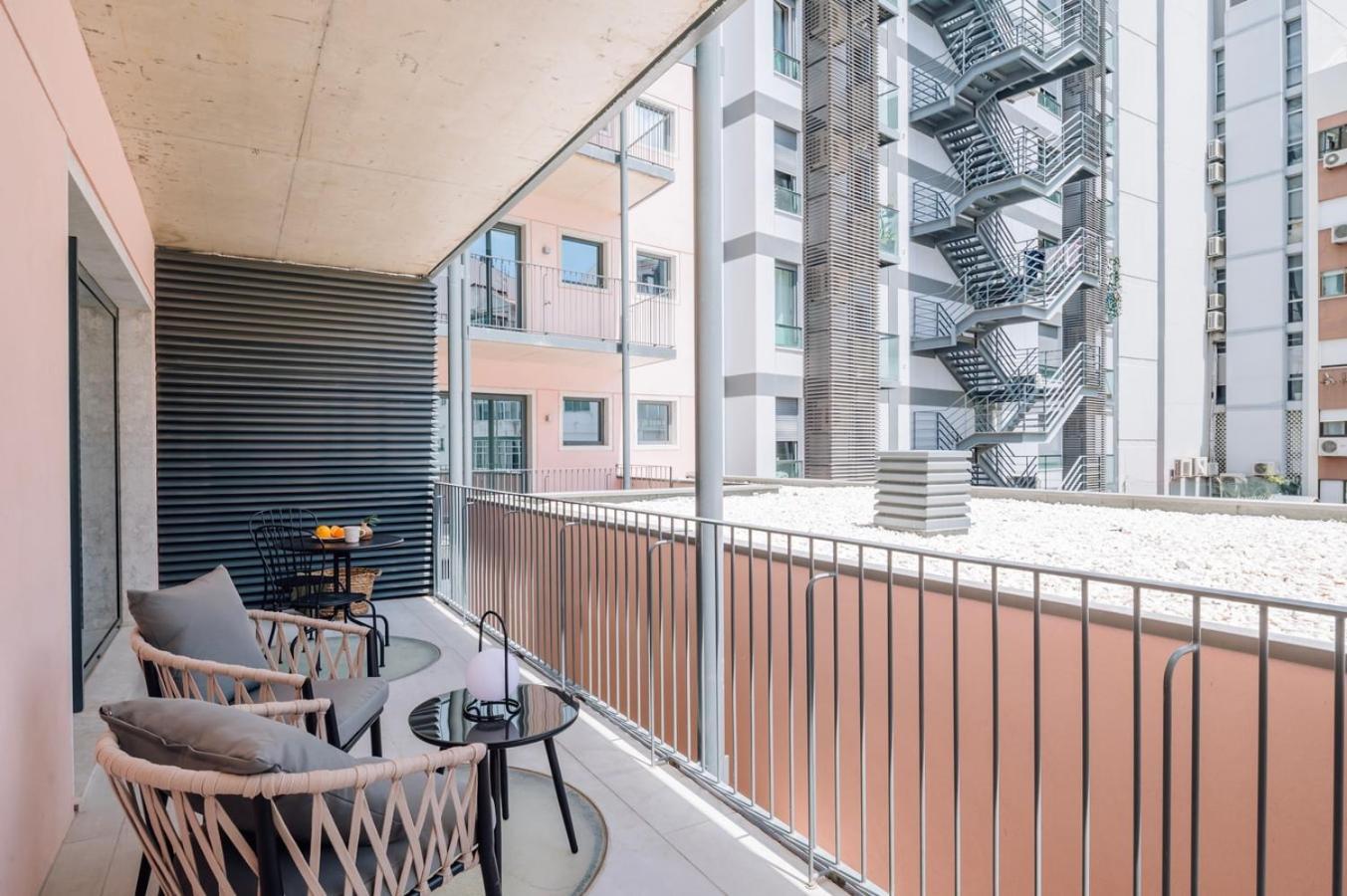 Lucien - 1 Bedroom And Balcony In Santo Antonio Apartamento Lisboa